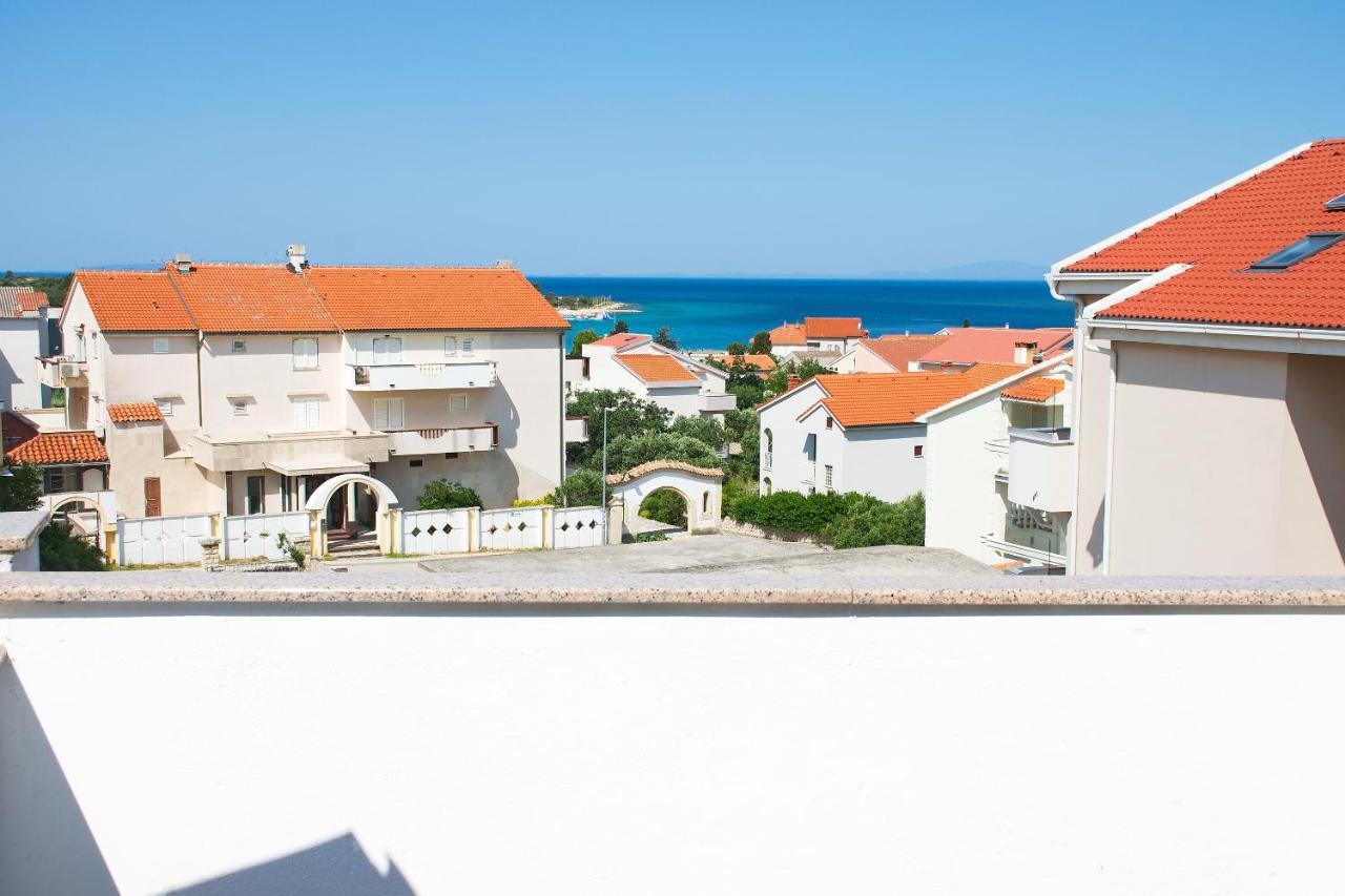 Apartments Summersong Novalja Εξωτερικό φωτογραφία