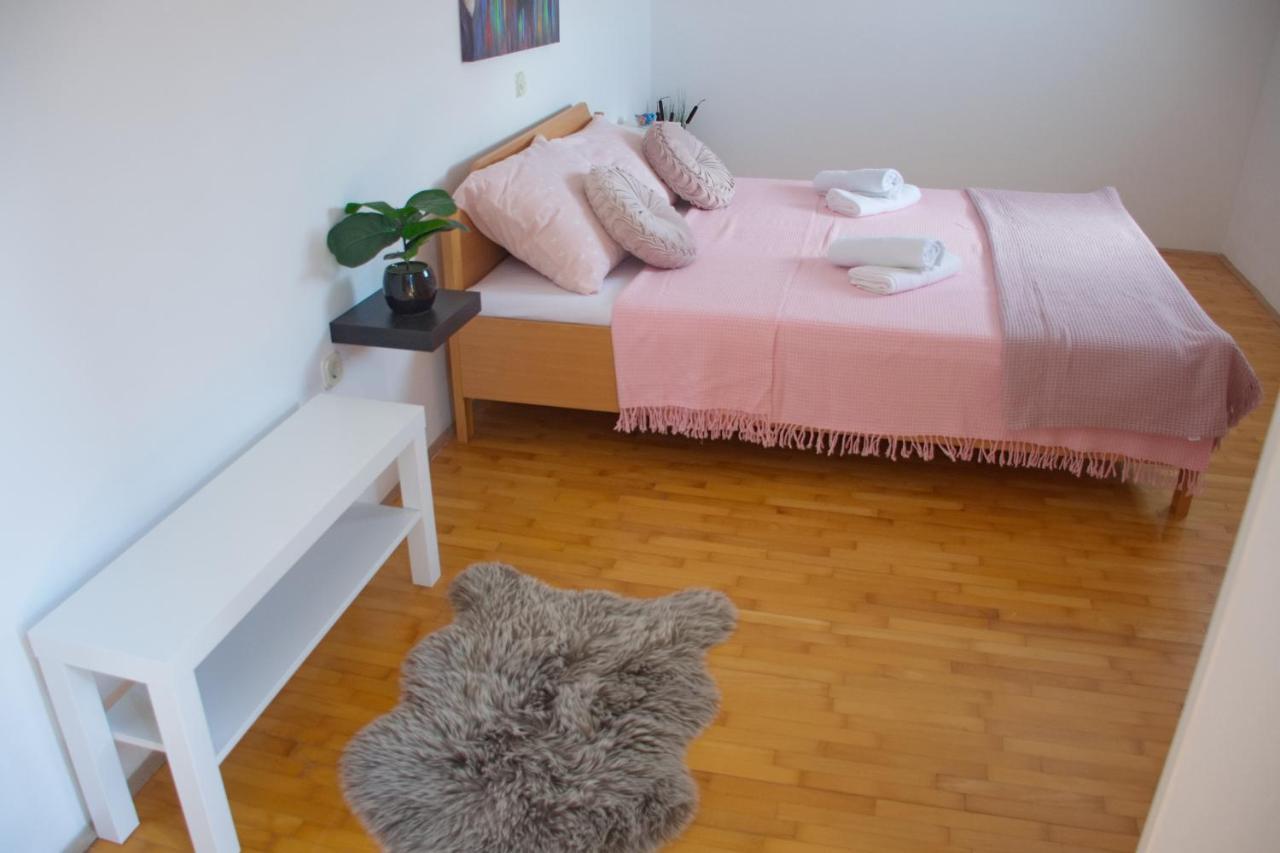 Apartments Summersong Novalja Εξωτερικό φωτογραφία