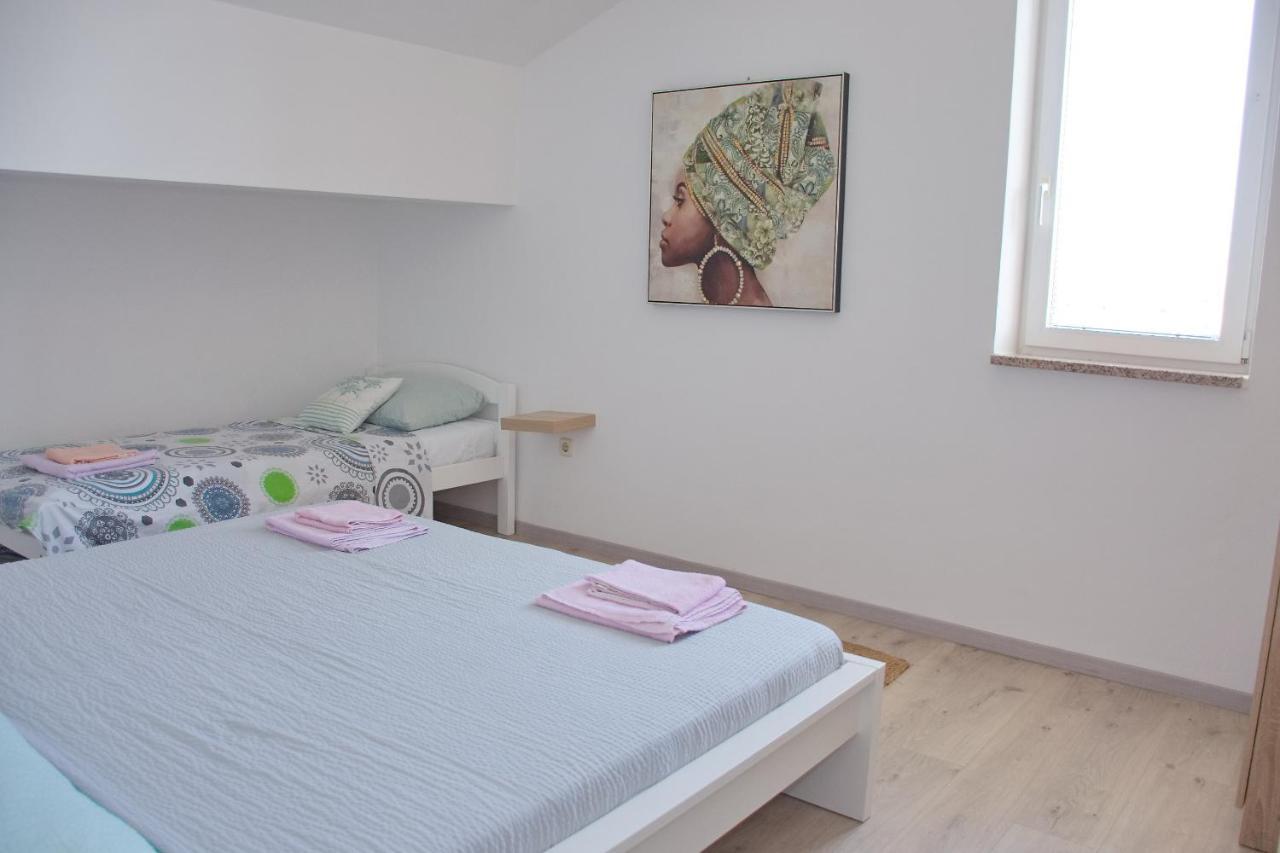 Apartments Summersong Novalja Εξωτερικό φωτογραφία