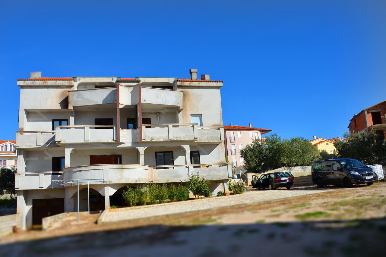 Apartments Summersong Novalja Εξωτερικό φωτογραφία