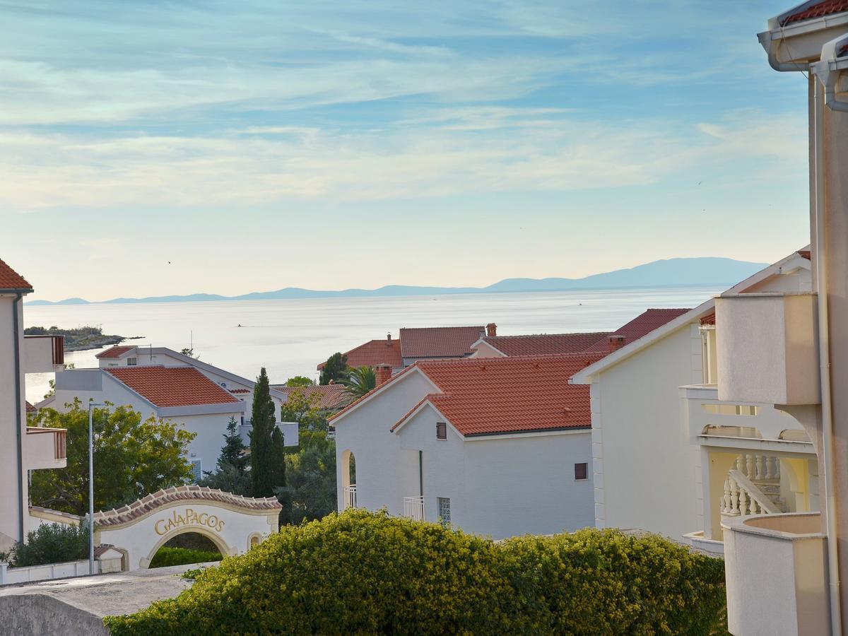 Apartments Summersong Novalja Εξωτερικό φωτογραφία